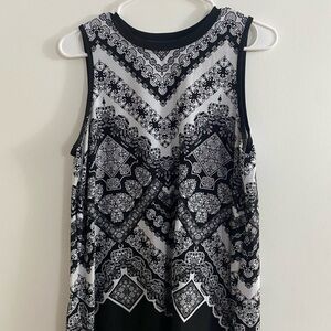 Black and White Patterned Sleeveless Top